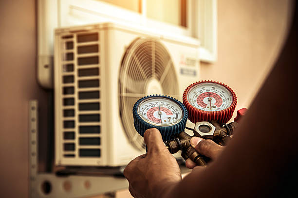 Professional Hvac technician working in Cheyenne, WY